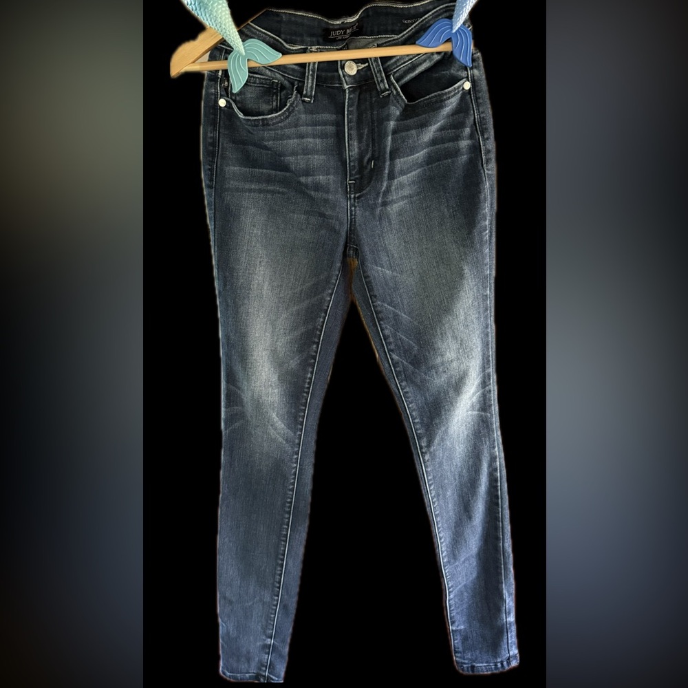 Judy Blue Dark Wash Skinny Jeans